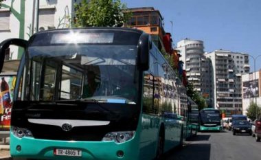 Shpërthimi në një autobus tronditë Tiranën