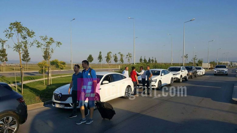 Renault përkujdeset për përfaqësuesen e Kosovës në basketboll (Foto)