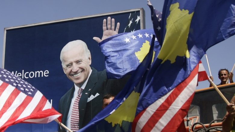 Kjo është familja e Joe Biden (Foto)