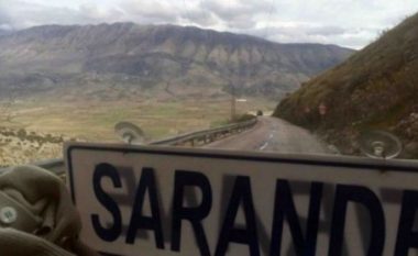 Shoferi mban peng pasagjerët e autobusit Sarandë-Tiranë