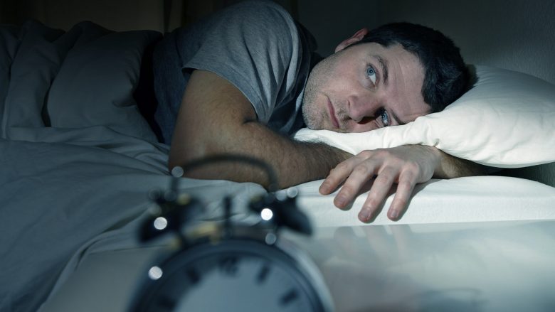 Arsyeja se përse gjatë natës zgjoheni shpesh