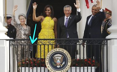 Gruaja e kryeministrit të Singaporit vë në “siklet” çiftin Obama (Foto)