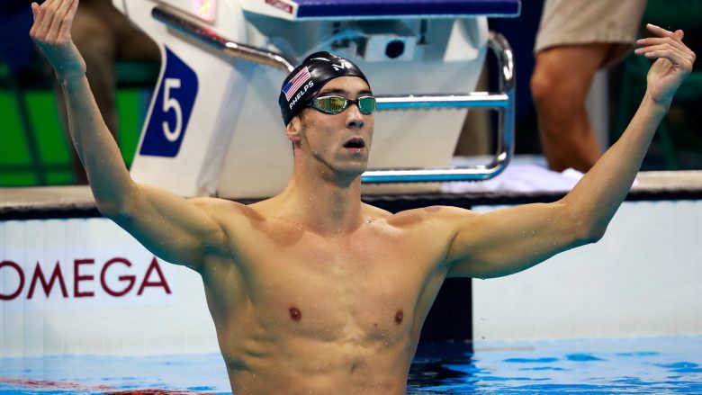 Phelps nuk ka të ndalur, fiton edhe medaljen e 21-të të artë (Foto)