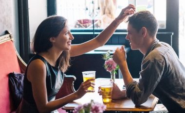 Studim i ri: Partnerët që dehen së bashku janë më të lumtur