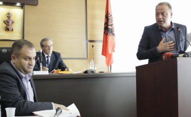 LDK: Në “kazermën” e VV-së, Shpendi është hedhës i vezëve