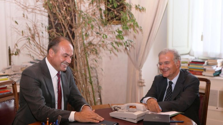 Hoxhaj në Romë merr mbështetje për heqjen e vizave për Kosovën