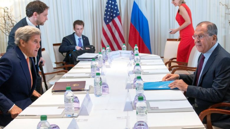 Kerry dhe Lavrov, bisedime maratonike për Sirinë