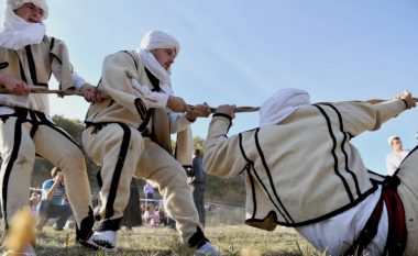 Lojërat Tradicionale të Rugovës pas dy dite