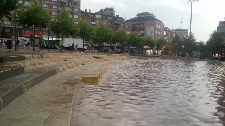 Nga vërshimet e djeshme, Prishtina kaloi me pasoja minimale