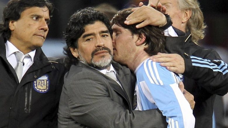 Maradona: Messi dështoi prandaj luan me largimin nga Argjentina