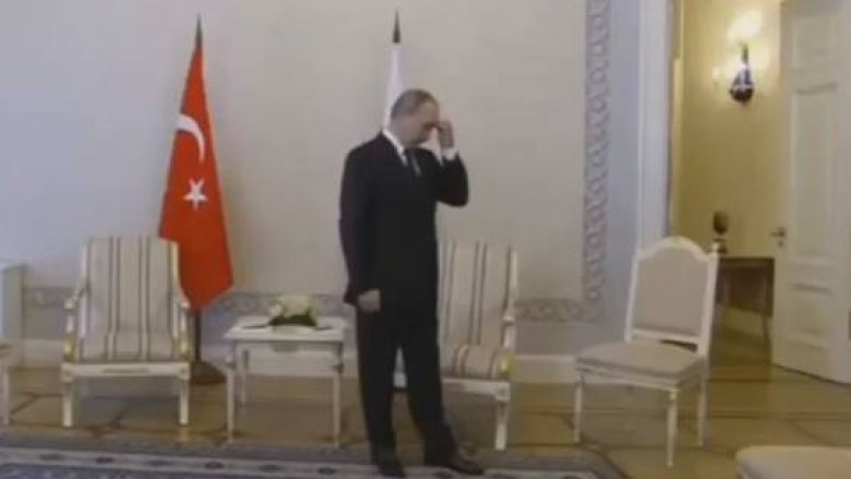 Erdogan e la në pritje Putinin, shihni reagimet e tij (Video)