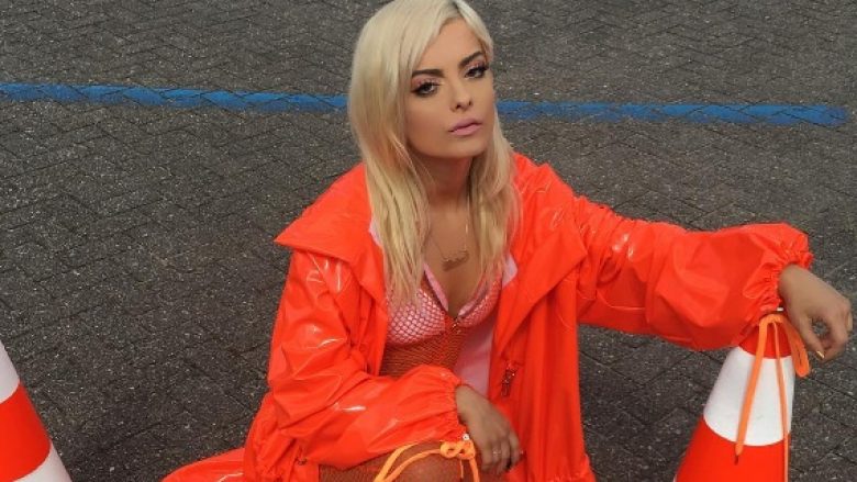 Bebe Rexha publikon pamje prej klipit të ri (Foto)