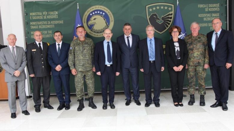 NATO: Transformimi i FSK-së në FAK, varet nga shteti i Kosovës