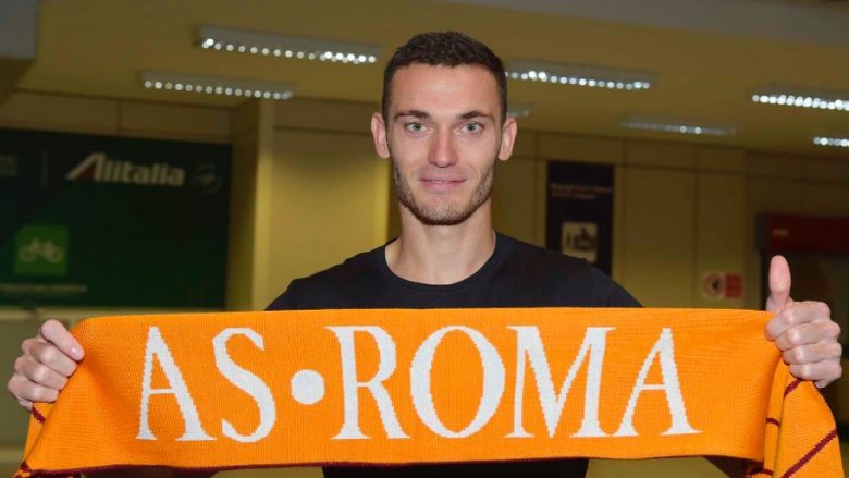 Vermaelen arrin në Romë për teste mjekësore (Video/Foto)