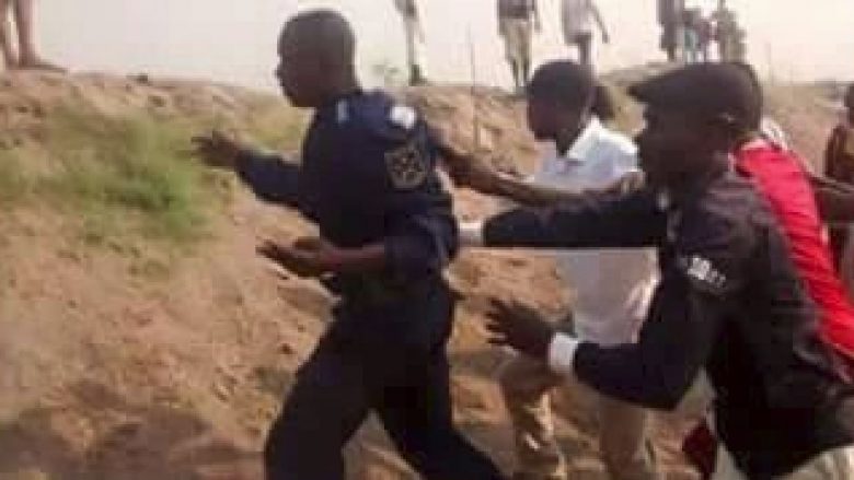 Dhunë e paimagjinueshme në rrugët e Kongos (Foto/Video, +18)