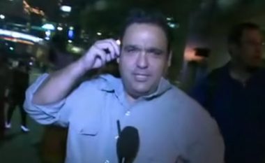 Gazetari i CNN-it nokautohet derisa po raportonte live (Video)