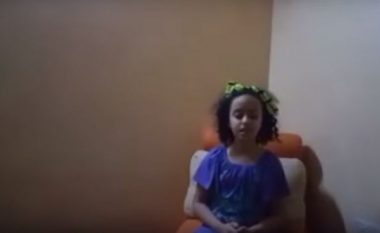 10-vjeçarja nga Jemeni: Nëse ShBA s’mund ta ndalë luftën, atëherë të paktën mos t’i shesë armë sauditëve (Video)