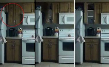 Vendosë kamerë në kuzhinë dhe zbulon diçka të çuditshme (Video)