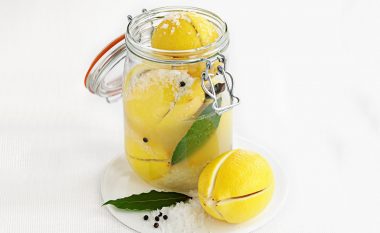 Limona turshi