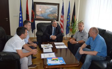 Komuna e Podujevës dhe USAID-i me program për certifikimin e kultivuesve të mjedrës