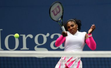 US Open: Serena parakalon Federerin