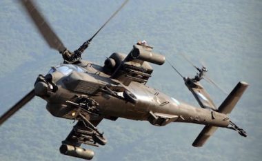 Greqi, rrëzohet një helikopter “Apache”