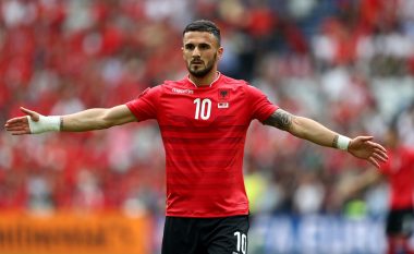 Shqipëria kalon në epërsi, super gol nga Sadiku (Video)