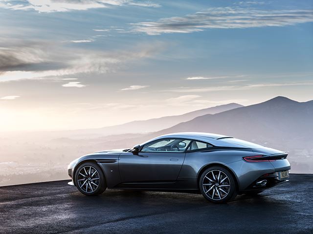 Aston Martin bën të ditura detajet e modelit Volante qe lansohet ne fillim te 2018 es foto 7