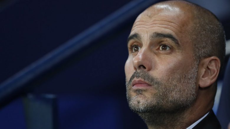 Guardiola kritikon tifozët, por nuk kursen fjalët e mëdha për Agueron