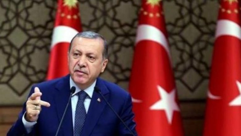 Erdogan: Refugjatët po përballen me sjellje poshtëruese në Evropë