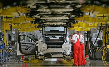 Prodhimi industrial në Evropë shënon rënie mbi 20 për qind