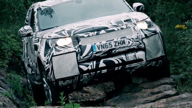 Land Rover tregon fuqinë e modelit Discovery (Video)