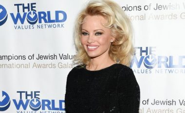 Pamela Anderson dhe pikëpamjet e saj mbi pornografinë (Foto, +16)