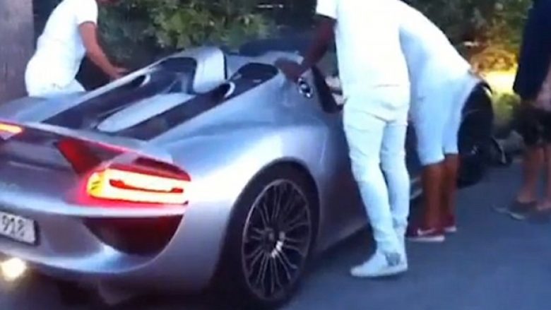 “Fryhej” me Porsche të 700 mijë eurove, por u turpërua keq (Video)