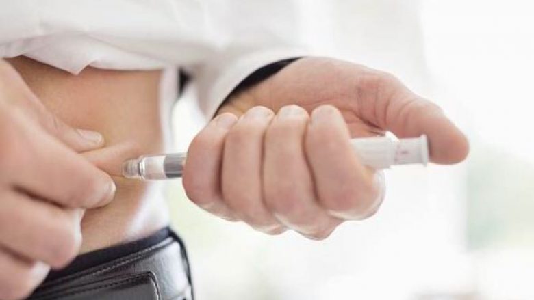 Shpërndahen dozat e reja të insulinës: Pacientët ankohen për manualët në gjuhën angleze (Foto)
