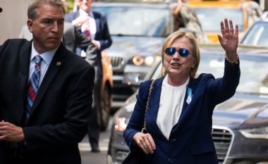 Alarmon mjeku i njohur: Clintonin mund ta kenë helmuar! (Foto)