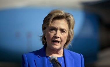 Clinton e mirëpret marrëveshjen për armëpushim në Siri