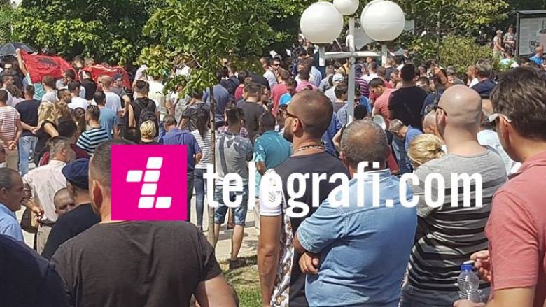 Edhe Gold AG në protestën kundër Demarkacionit (Foto)