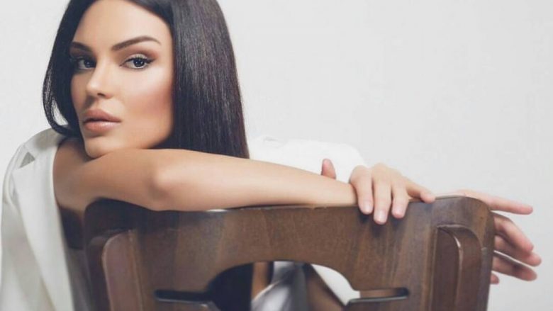 Almeda Abazi: Jam e lumtur që Camila do të përfaqësojë Kosovën në “Miss World” dhe “Miss Universe”