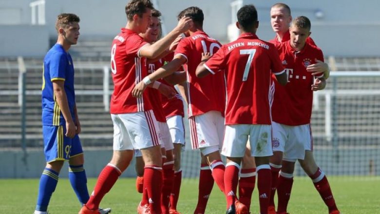 Shqiptari shënon super gol për Bayern Munichun (Video)