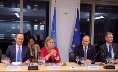 Bushati dhe Mogherini flasin për reformat në Shqipëri