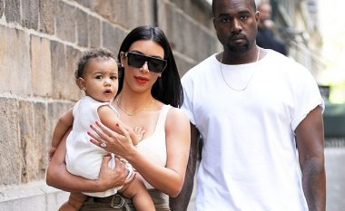 Vajza e Kim Kardashian ndjek hapat e prindërve të saj (Foto)