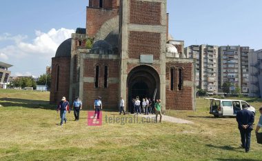 Studentët kundër funksionalizimit të kishës serbe në oborrine UP-së