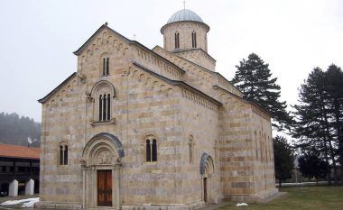 Kosova jep miliona euro për restaurimin e kishave ortodokse serbe (Video)