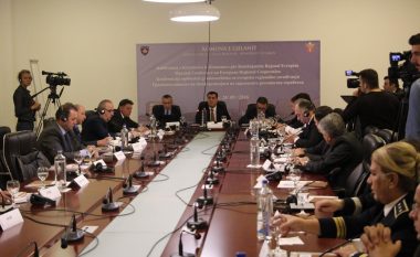 Në Gjilan nis konferenca e kryetarëve të 17 komunave për bashkëpunim rajonal evropian