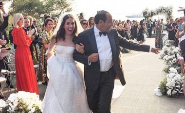 Dhëndri miliarder, vjehrri edhe më miliarder – kështu dukej dasma që pushtoi mediat botërore (Foto/Video)