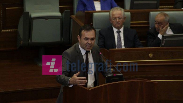 Selimi: Ministër, a janë të gjithë terroristë?!