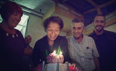 Pamje prej ditëlindjes së Rona Nishliut (Foto)