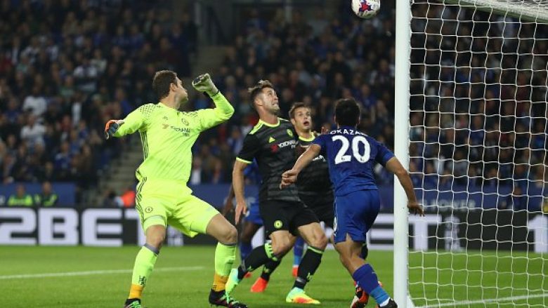 Leicester dyfishon epërsinë ndaj Chelseat (Video)