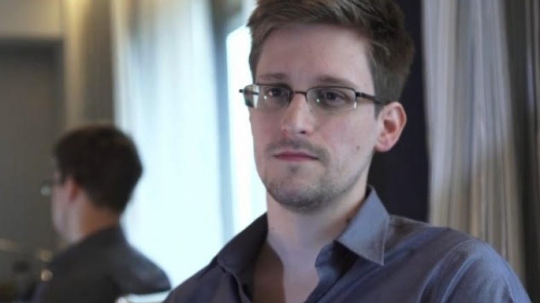 Grupet për të drejtat e njeriut i kërkojnë Obamës faljen e Snowdenit